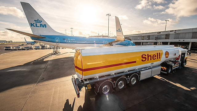 Fuels, in love – Shell and Rolls Royce smooch to de-carb avgas for big jets Fuels, in love – Shell and Rolls Royce smooch to de-carb avgas for big jets